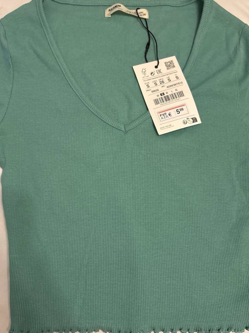 Pull&Bear Ribbed V-Neck Crop Top in Seafoam
